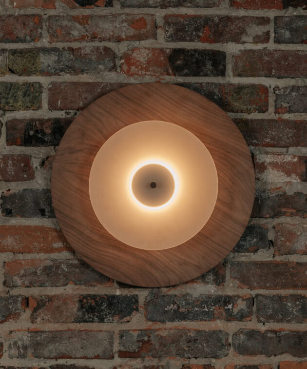 Aeroplan Wood Wall 32