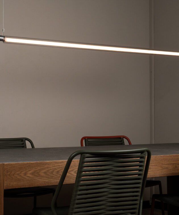 Alternative view of Lunastic Horizontal